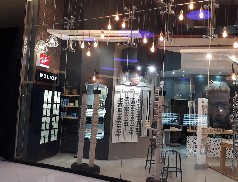 Execuspecs Fourways Mall - Optometrist In Sandton
