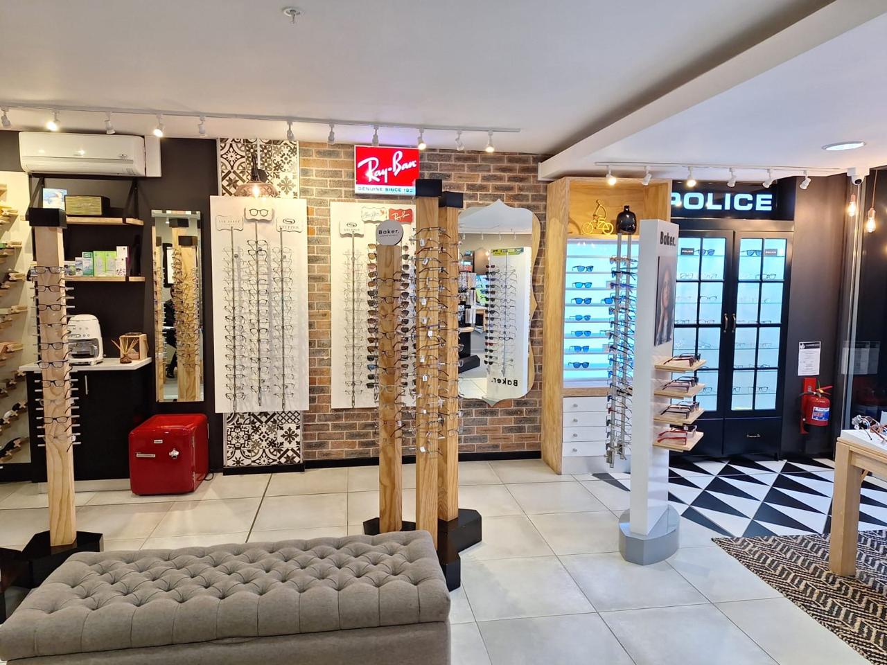 Execuspecs Pinelands